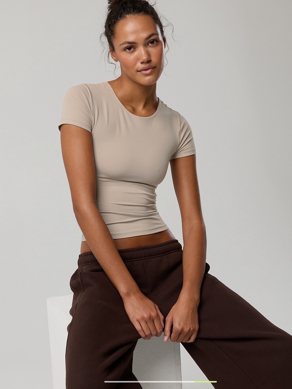 Aerie Offline “Stone Harbor” colored top